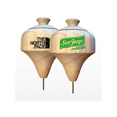 trompo con logo